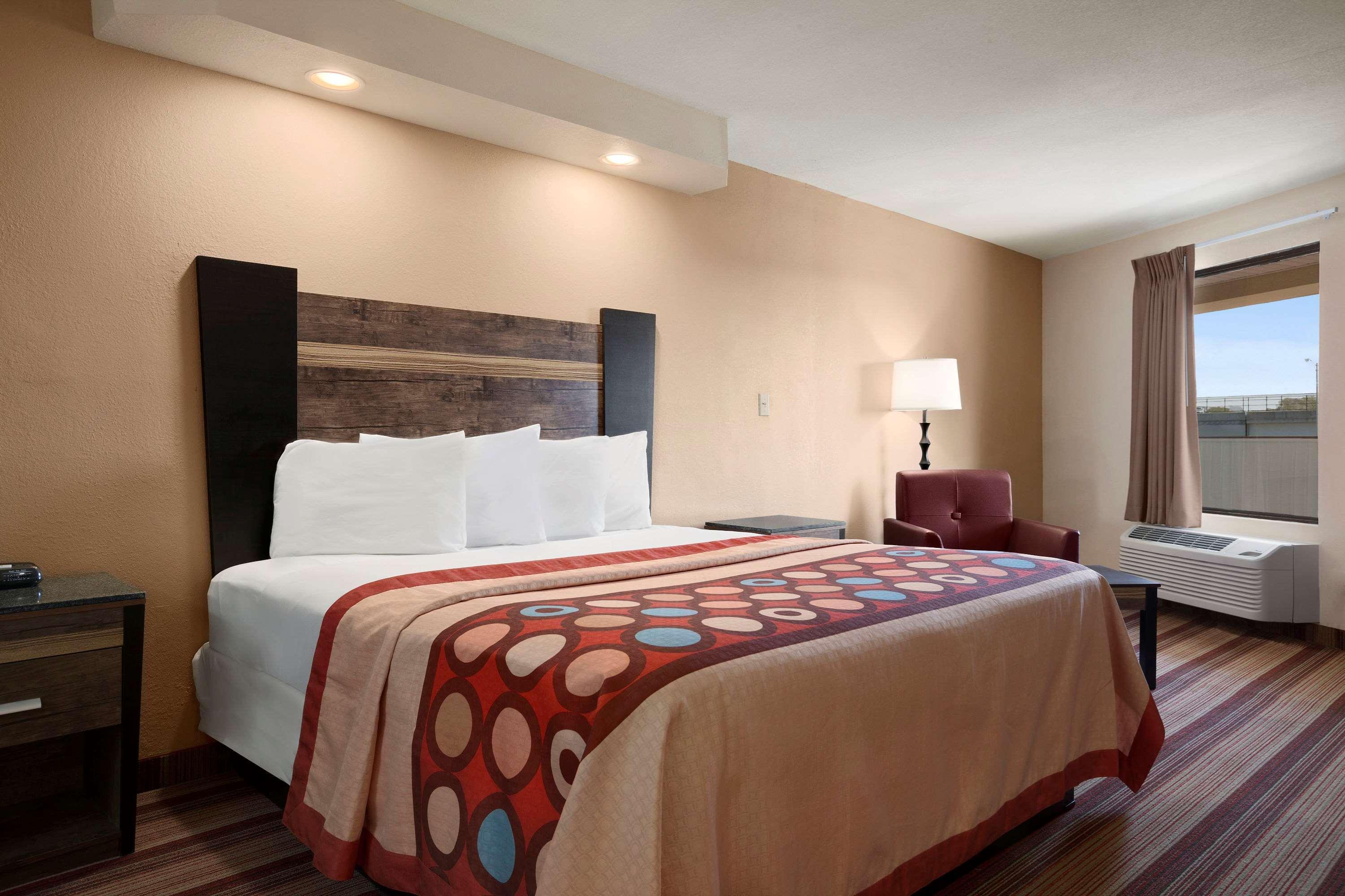 Hotel Super 8 By Wyndham Rahway/Newark Exterior foto