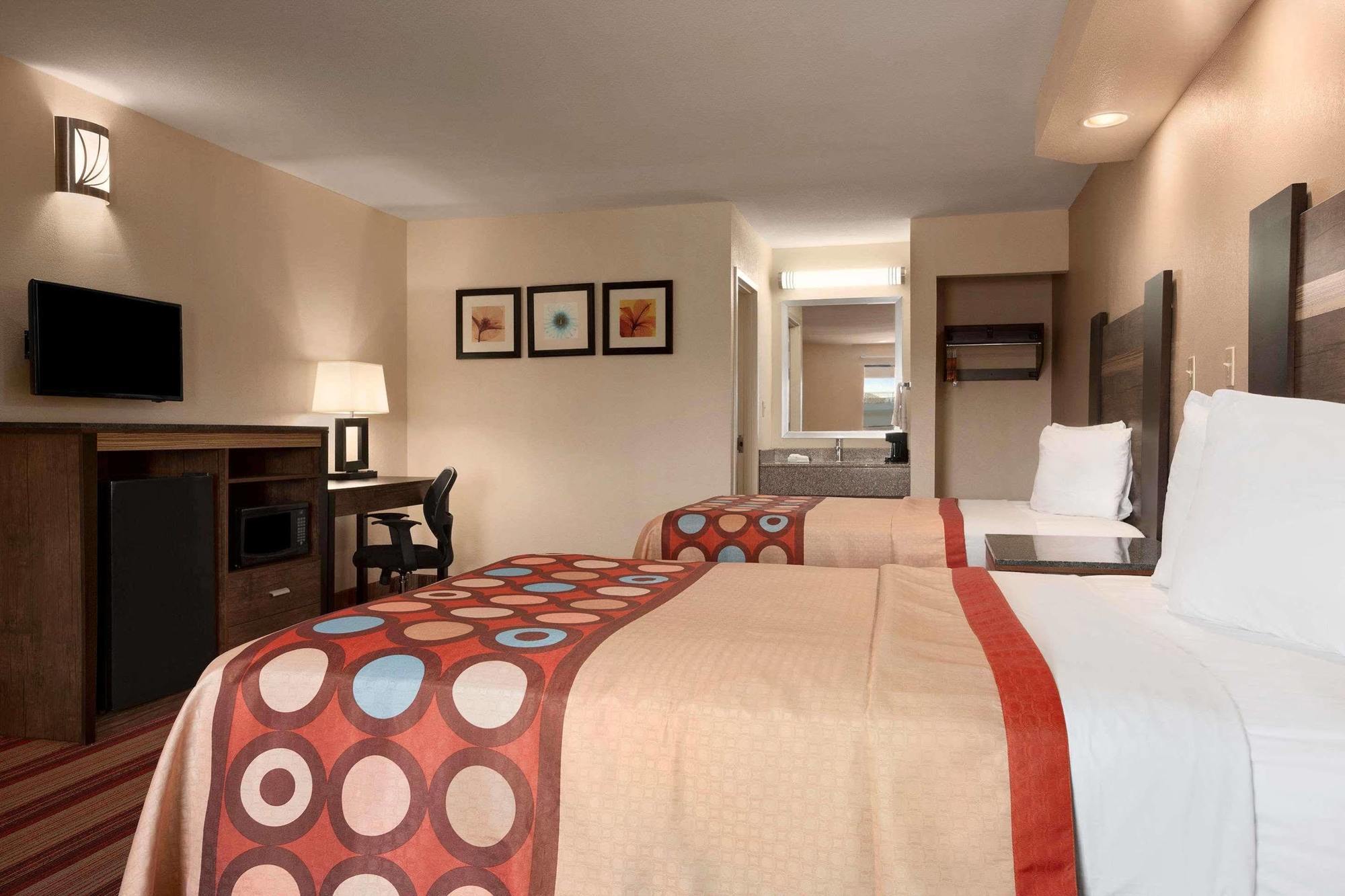 Hotel Super 8 By Wyndham Rahway/Newark Exterior foto