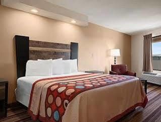 Hotel Super 8 By Wyndham Rahway/Newark Exterior foto